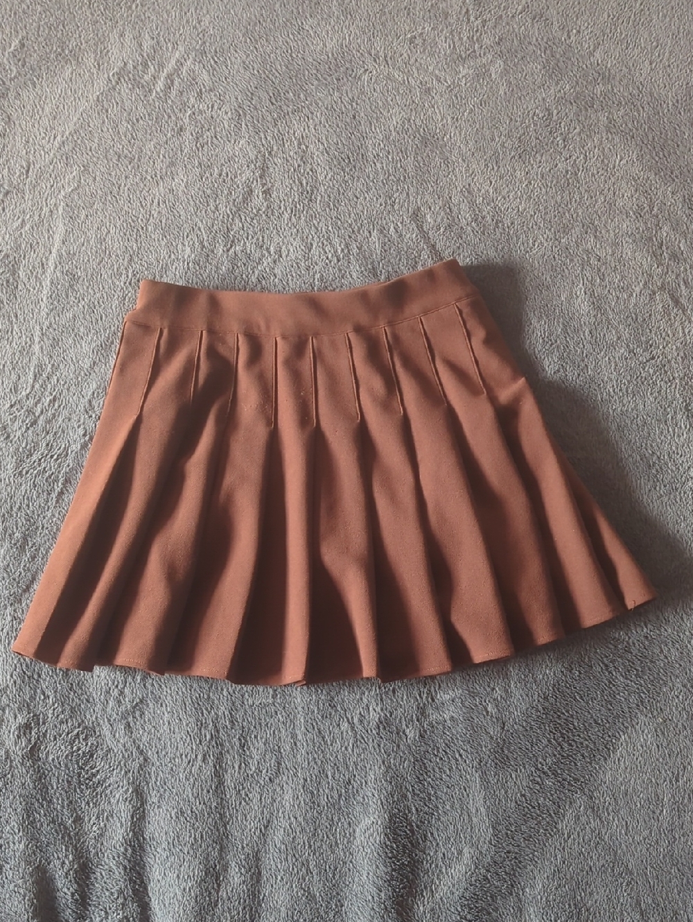 Women's Pleated Mini Skirt in Rust